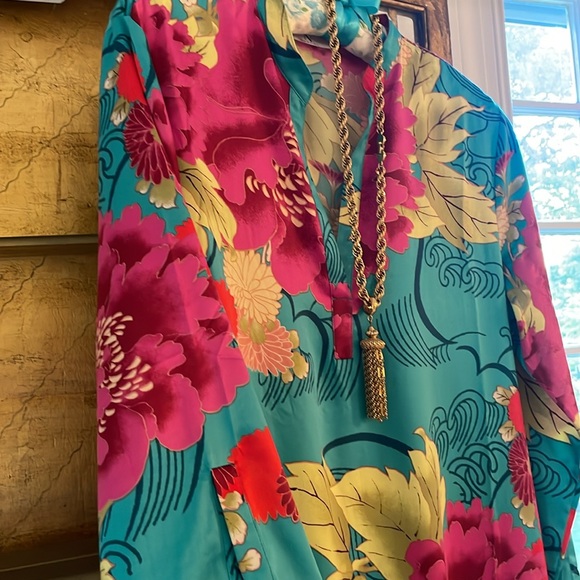 NATORI floral full length lounging gown. Size S - Picture 5 of 13